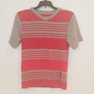 Airwalk boy's t-shirt . Size M (10/12)